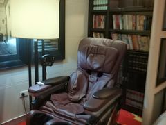 -喜鹊愉家酒店(郑州曼哈顿博览中心地铁站店)