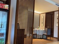 -静之湖湖畔餐厅