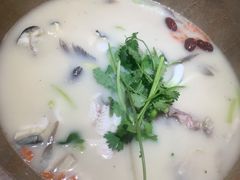 鱼汤-鲜呦蒸汽石锅鱼(北辰路店)