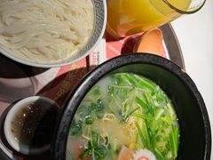 -妈妈故事米线(市府恒隆店)