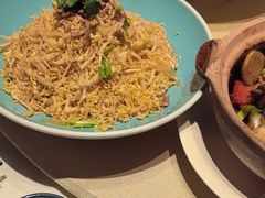 -八府香鸭·啫啫煲(华山路店)