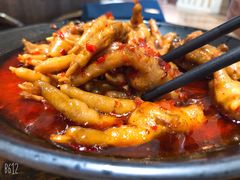-老闵田螺馆·南昌特色小炒(梦时代店)