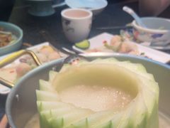 -得意咚瓜·顺德鱼生·冬瓜火锅(深圳首店)