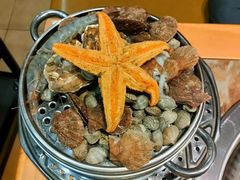 -锅老头海鲜铁锅炖