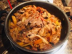 -猪啊牛呀羊啊铜盘烤肉(正大广场店)