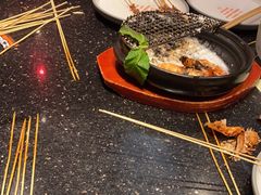-鸣记脆皮烤鱼·海鲜烤鱼(亿合城店)
