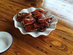 -黄记四更烤乳猪店