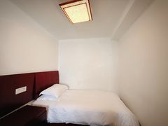 -黄山光明顶山庄