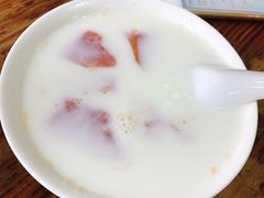 木瓜鲜奶-沙湾姜埋奶(兴新包店)