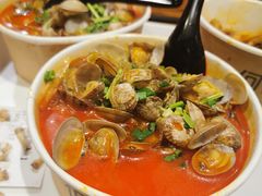 -何记花甲(海岸城旗舰店)