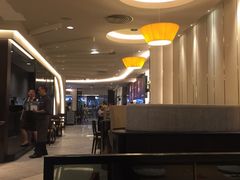 -必胜客(WOW中心城店)