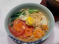 -皇冠明珠鱼翅楼(水上公园店)