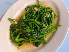 -明记烧鱼美味店