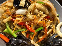 炒杂菜-姜虎东白丁烤肉(恒隆广场店)