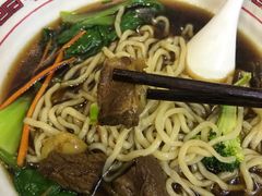 红烧牛腩饭-十八家面馆(均瑶店)
