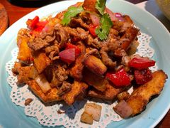 一品馕炒肉-楼兰新疆主题餐厅(悠方店)