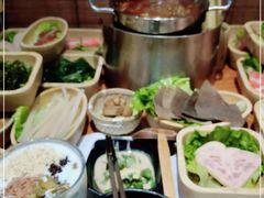 -独食火锅·半米屋台(直营总店)
