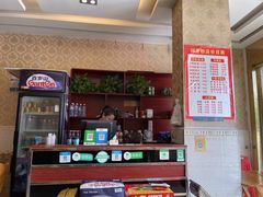 -邱芳粉店(迎宾大道旗舰店)