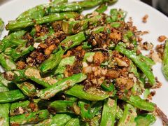 干煸肉末四季豆-蔴将·川菜(黄龙万科店)