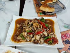 -蘑菇拌面•正宗新疆菜