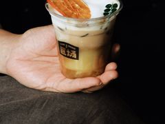 -小巨场咖啡