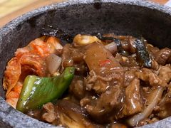 石烧黑椒牛爽筋饭-雅达利超级牛扒(万科广场店)