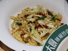 -费大厨辣椒炒肉(黄兴中心广场店)