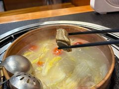 -阿山卓·野生菌火锅·纳西火塘烤肉