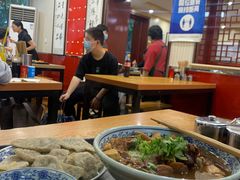 大堂-门框胡同百年卤煮(新街口店)