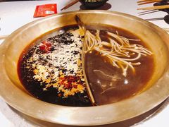 -钢管厂歆瑞源油卤串串香(春熙路太古里店)