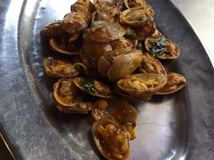 蛤蜊啦啦-黄亚华小食店(Jalan Alor)