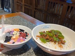 -湘下佬·老长沙吃货铺(顺成·大融城店)