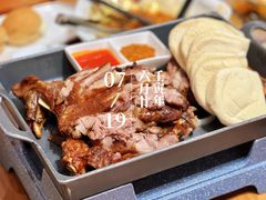 蒙古烤羊腿-九十九顶毡房(阜石路店)