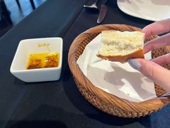 餐前面包-Efes Turkish & Mediterranean Cuisine 艾菲斯餐厅(陆家嘴店)
