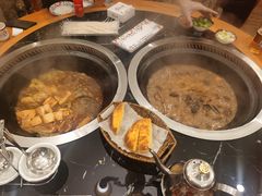 -粘豆包铁锅炖二部(温泉街店)