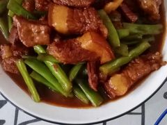 -爱的果实月嫂育婴师(世纪东方店)