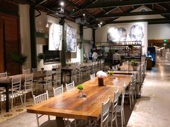 -喜洲吧·江畔老船厂·庭院餐厅(喜临院店)