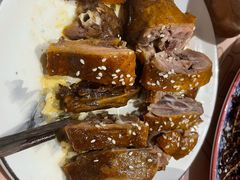 -杨记隆府重庆江湖菜(大悦城店)
