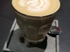 -UNI UNI(环亚凯瑟琳店)