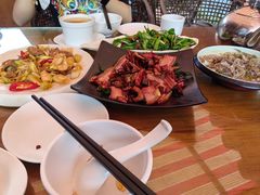 -隔壁老王·家常云南菜(花巷店)