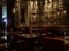 -恰餐厅及酒吧 CHAR Bar & Grill (北京丽都皇冠假日店)