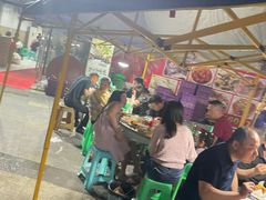 -谭大厨龙虾馆(中交公园时光美食街店)