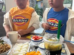 -周大娘牛乳(旧寨古村总店)