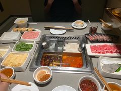 -海底捞火锅(宝龙广场夜宵主题店)