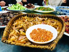 卤拼-江湖黑大兔(杨家坪店)