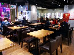 大堂-小山城麻辣香锅(新邻生活广场店)