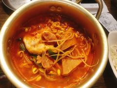 辛拉面-富乐满韩国正宗炸鸡韩国料理(虹泉路店)