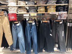 -优衣库(北京万柳华联购物中心店)