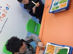 -童程童美·信息学竞赛·乐高机器人编程(长宁来福士校区)