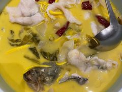 酸菜鱼-京味斋·北京烤鸭(北京南站洋桥店)